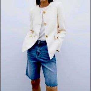 Zara round neck blazer in small